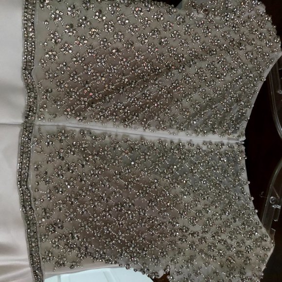 Calla Blanche Paloma Gown - Picture 11 of 15